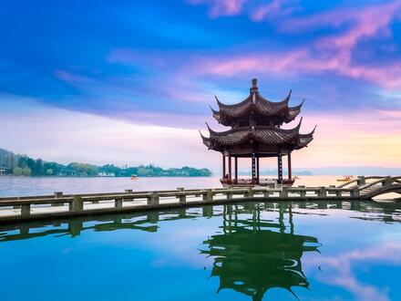 16 Tage Kombinationsreisen China & Japan: Kreuzfahrt mit der Spectrum of the Seas ab/an Shanghai inkl. China-Rundreise